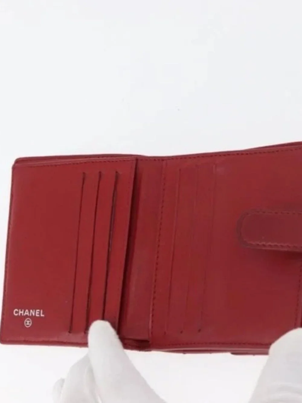 CHANEL Matelasse Compact Wallet Lamb Skin Red Silver CC Auth 179886A
